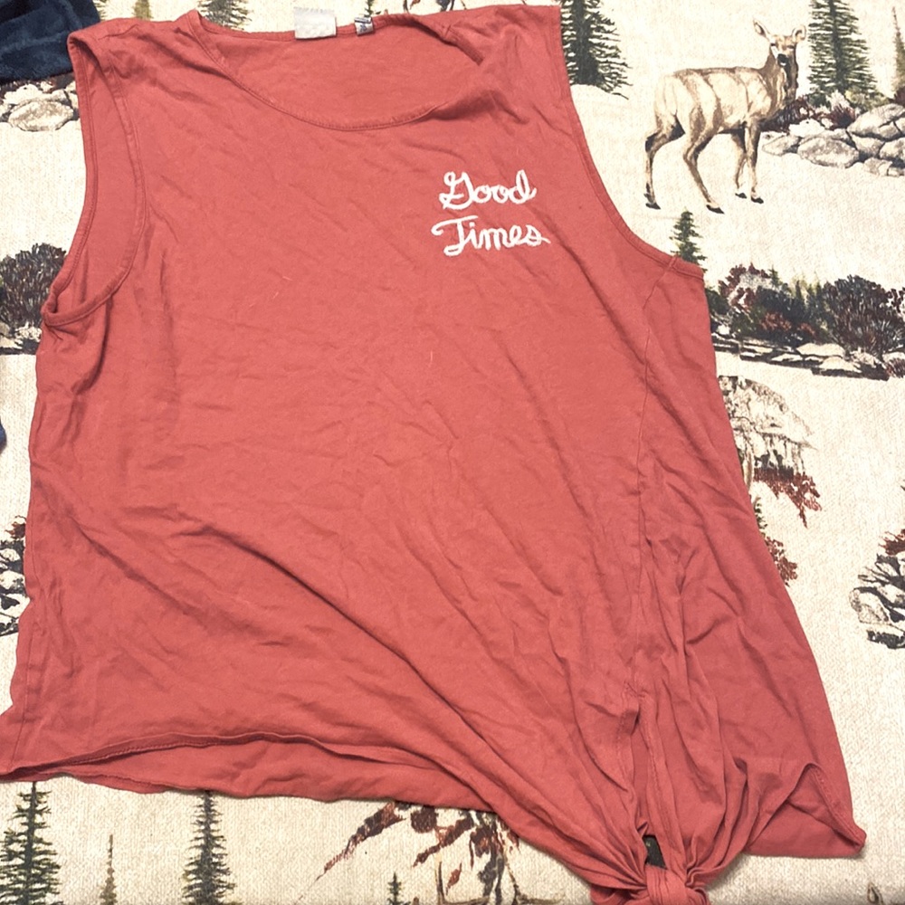 all the shirts range from medium to large in women. the pants range is from 9-16